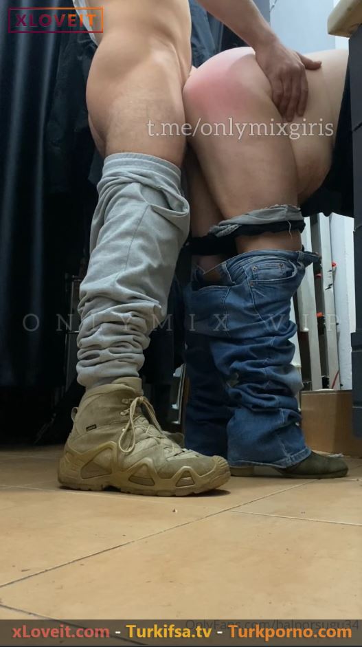 Olgun Sex Balporsugu34 Halk Eğitimde çalışan kadını sikti